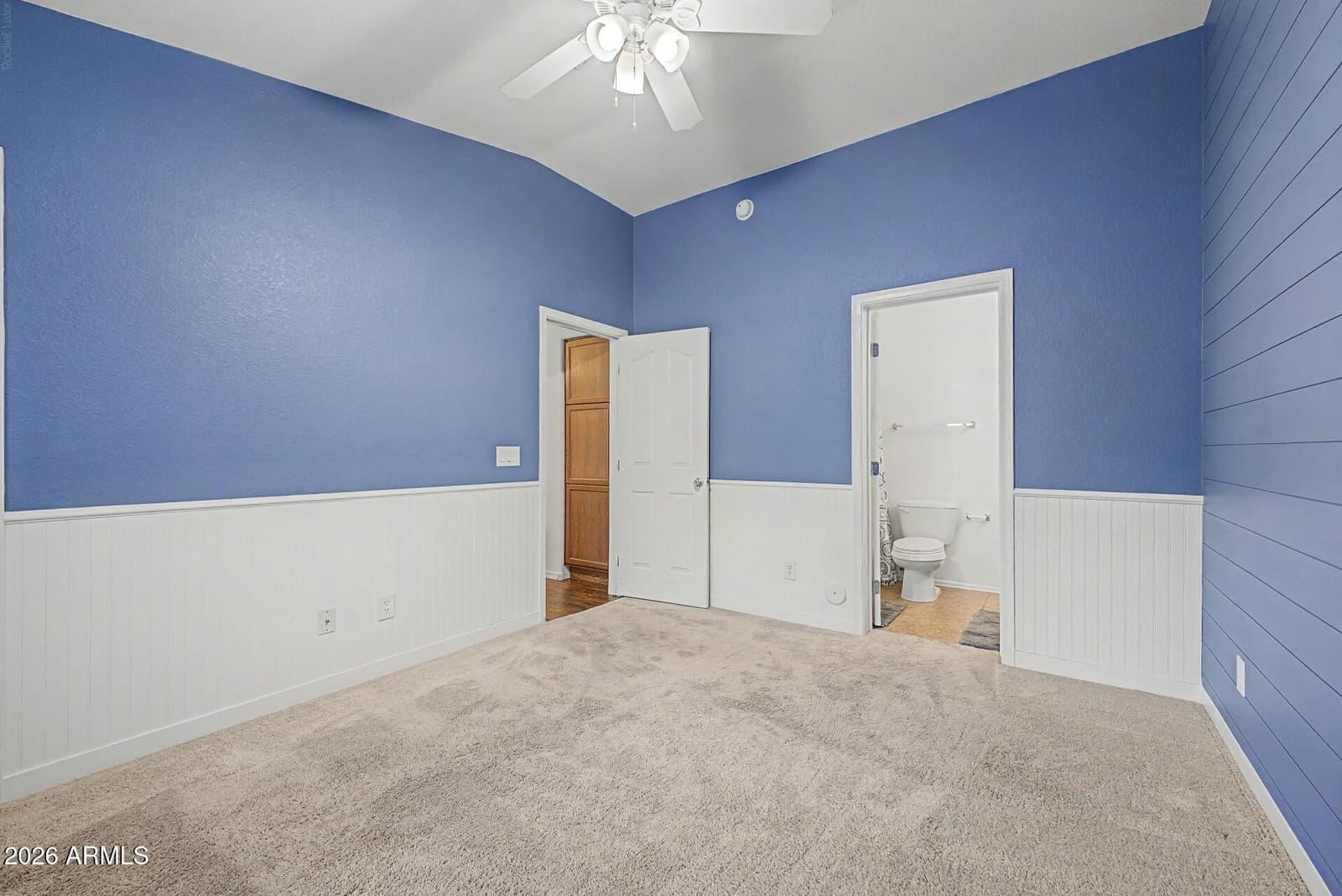 2725 E MINE CREEK Road 1028, Phoenix, AZ 85024 — photo 17 of 36