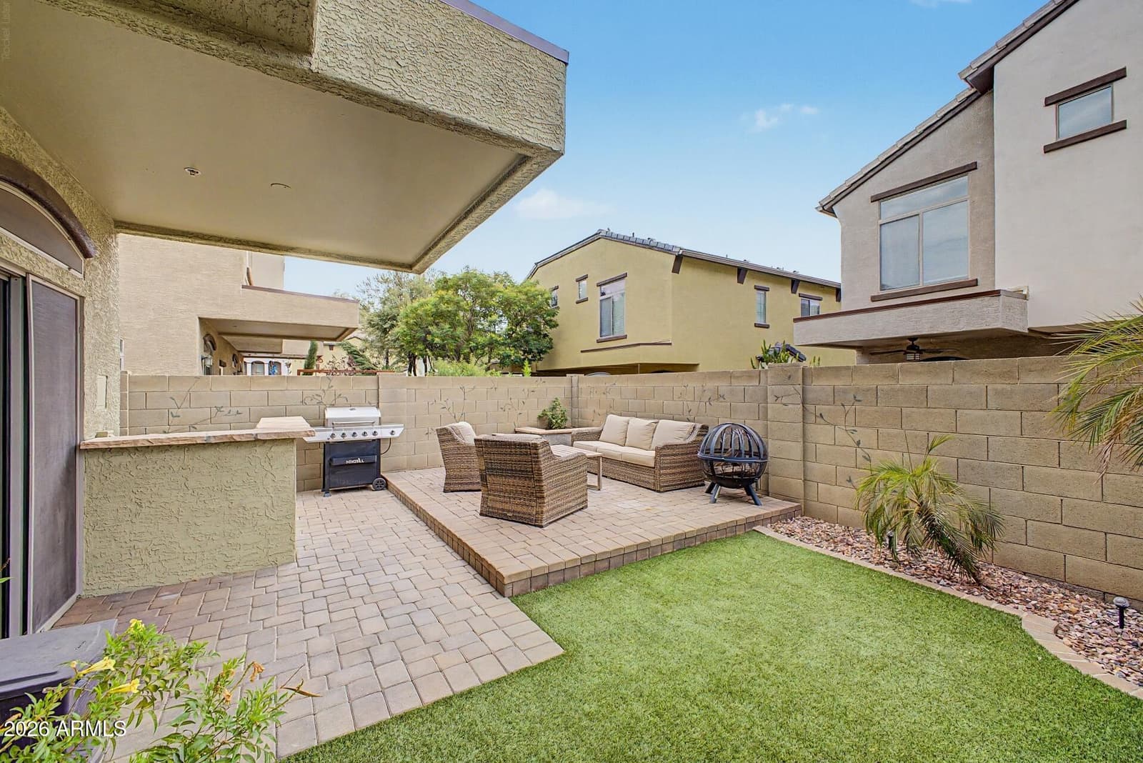 2725 E MINE CREEK Road 1028, Phoenix, AZ 85024 — photo 25 of 36