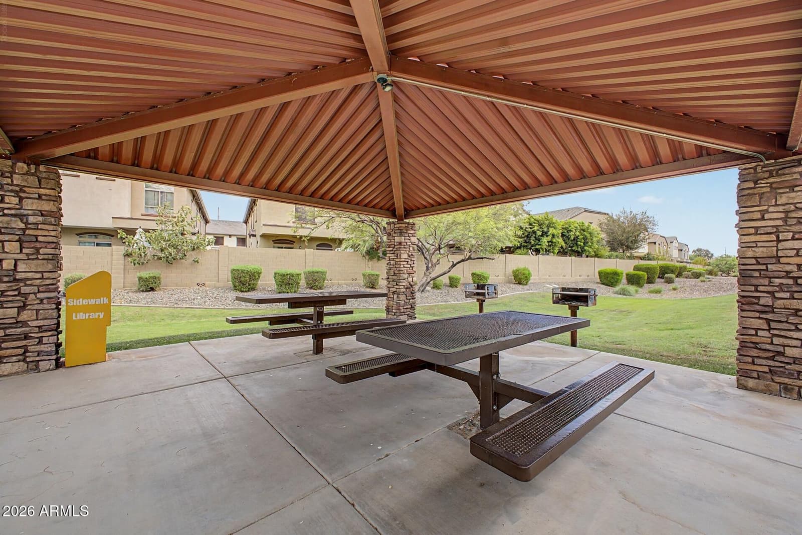 2725 E MINE CREEK Road 1028, Phoenix, AZ 85024 — photo 34 of 36