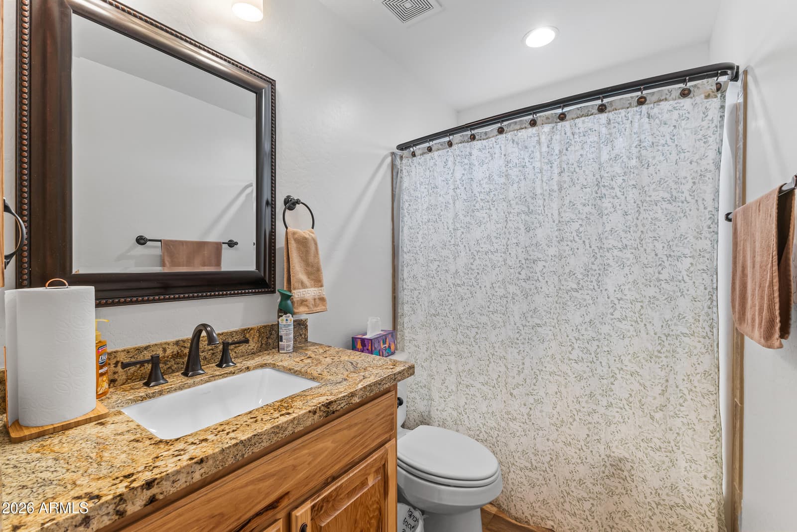 241 W OWENS Street, Show Low, AZ 85901 — photo 17 of 48