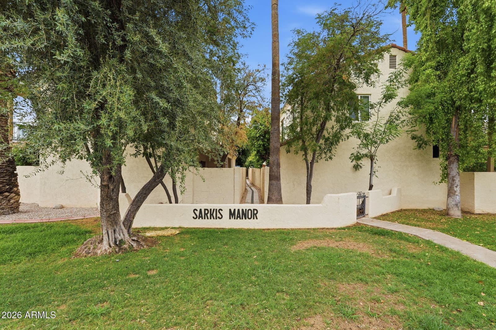 7301 E THORNWOOD Drive, Scottsdale, AZ 85251 — photo 19 of 20