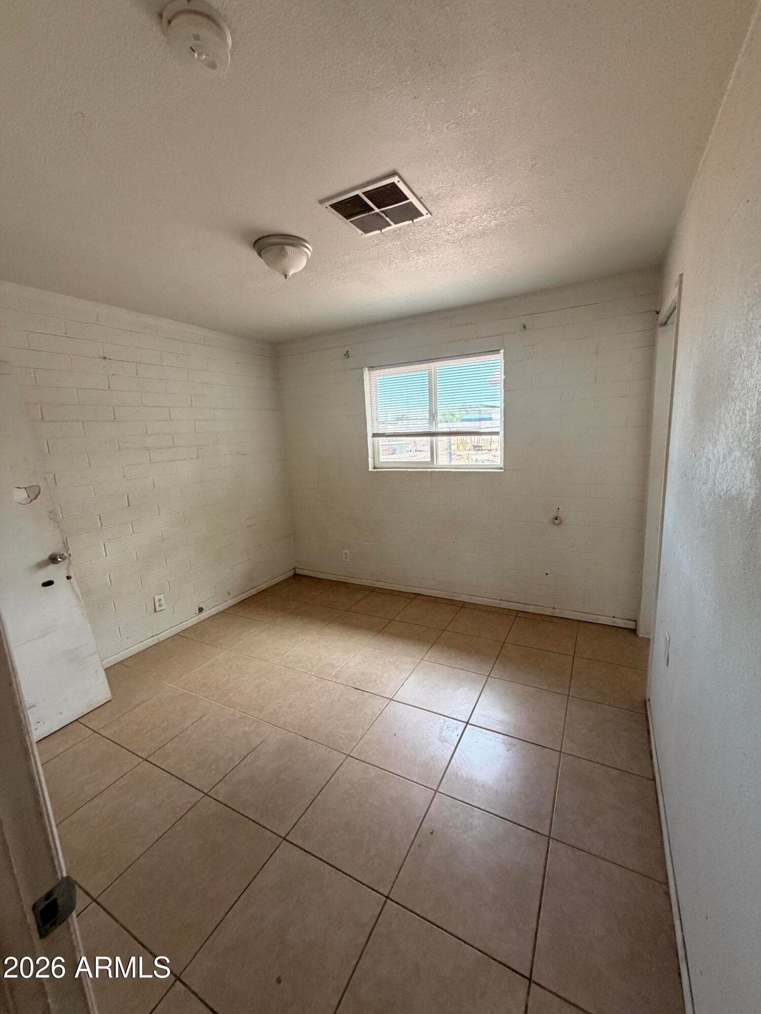 366 W TAYLOR Avenue, Coolidge, AZ 85128 — photo 9 of 15