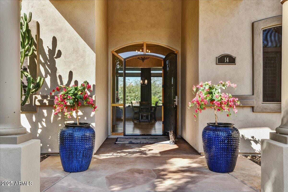 14 W SUMMERSET Drive, Phoenix, AZ 85085 — photo 4 of 33