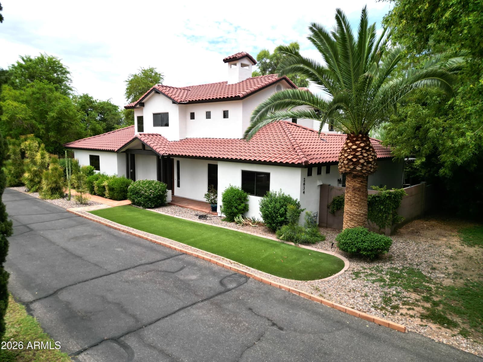 2634 N 52ND Street, Phoenix, AZ 85008