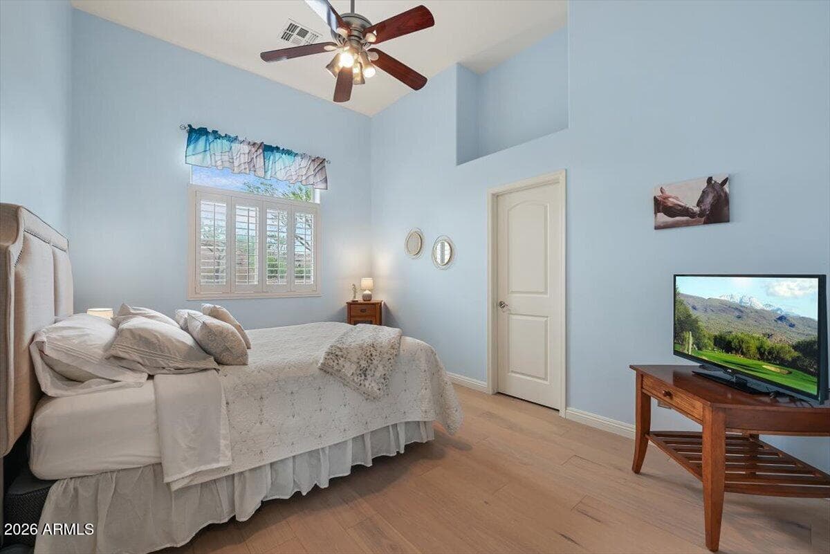 14 W SUMMERSET Drive, Phoenix, AZ 85085 — photo 19 of 33