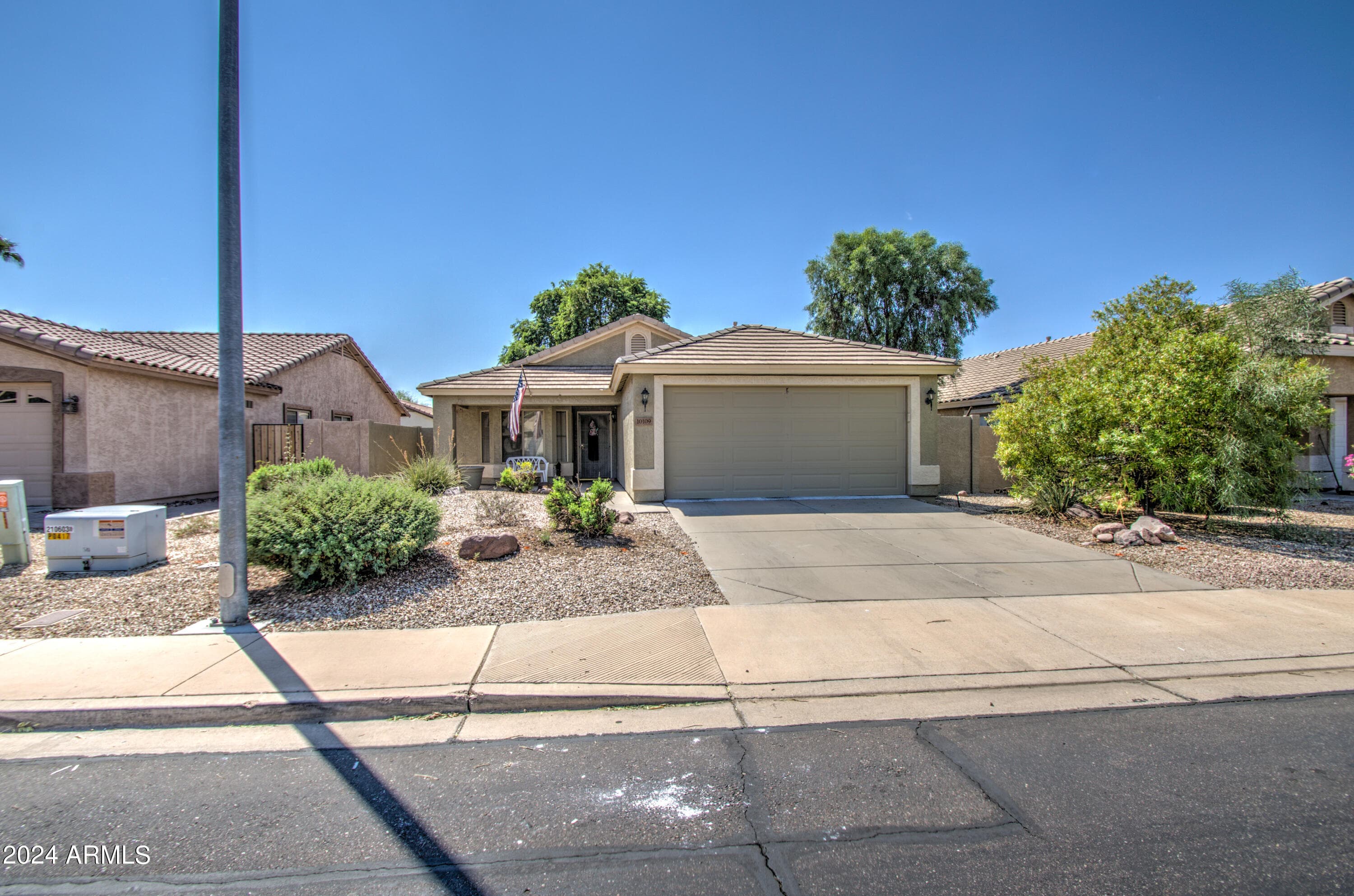 10109 E OBISPO Avenue, Mesa, AZ 85212 — photo 2 of 26
