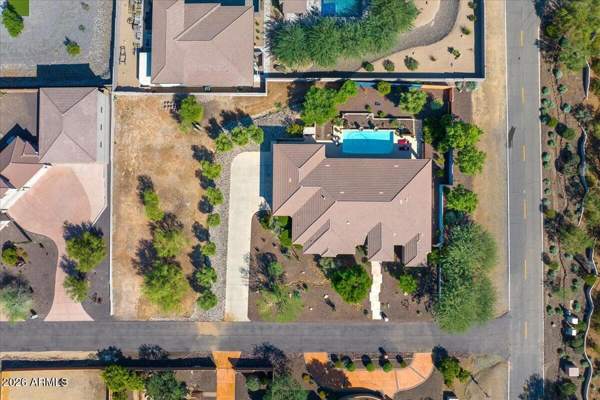 14 W SUMMERSET Drive, Phoenix, AZ 85085 — photo 23 of 33
