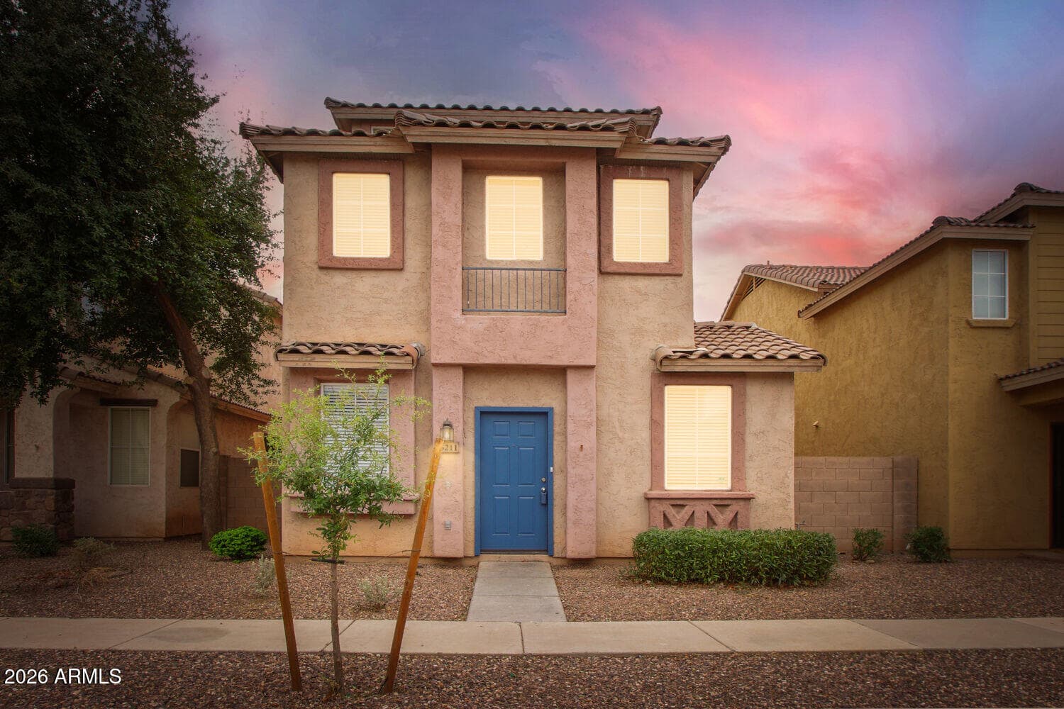 5211 W Warner St Street, Phoenix, AZ 85043 — photo 1 of 29