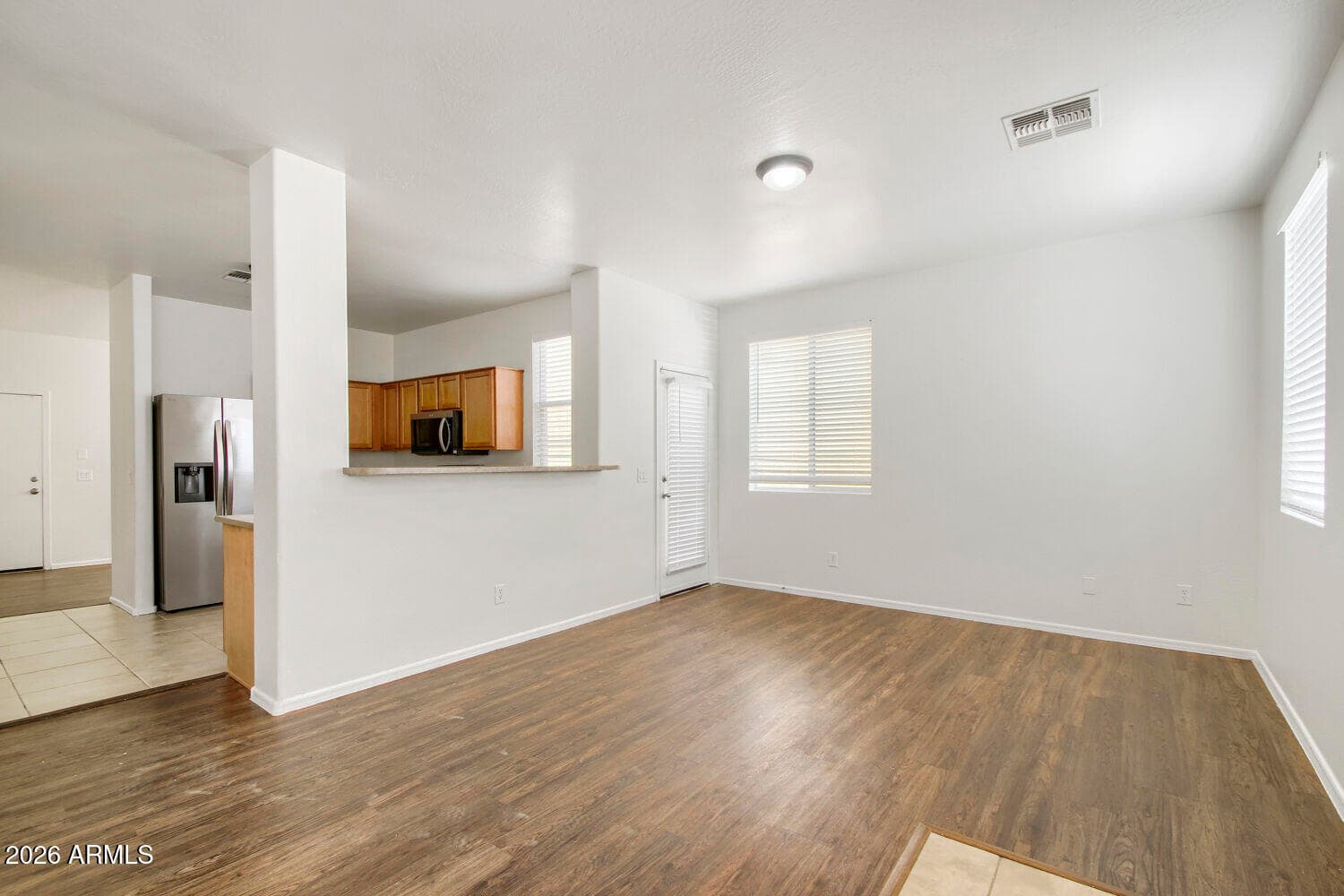 5211 W Warner St Street, Phoenix, AZ 85043 — photo 6 of 29