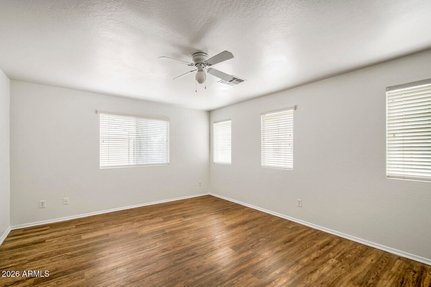 5211 W Warner St Street, Phoenix, AZ 85043 — photo 14 of 29