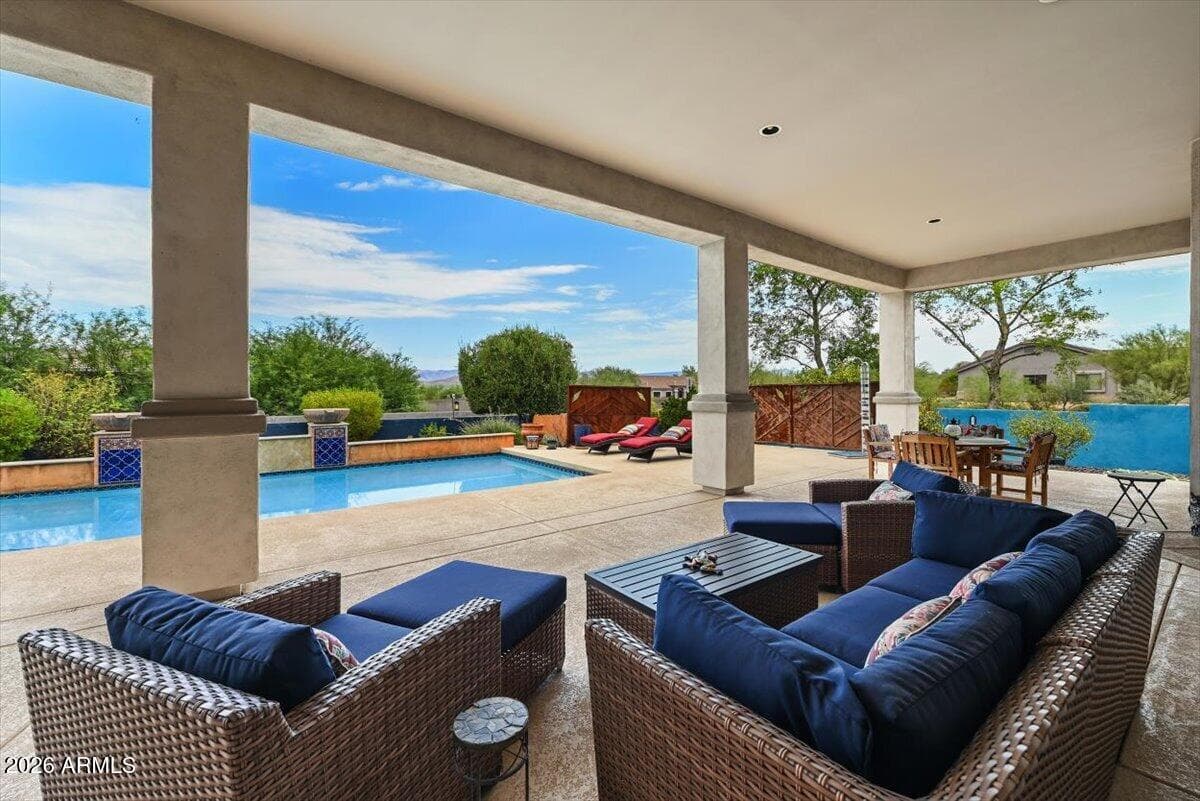 14 W SUMMERSET Drive, Phoenix, AZ 85085 — photo 27 of 33