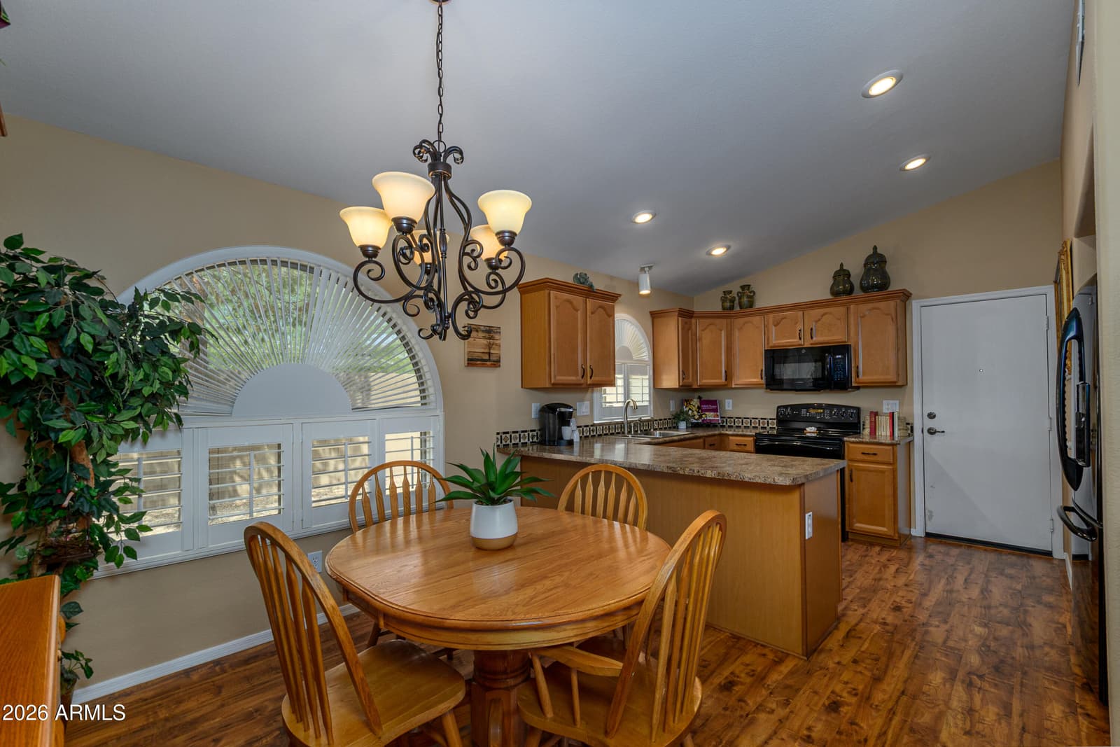 18297 W SPENCER Drive, Surprise, AZ 85374 — photo 3 of 44