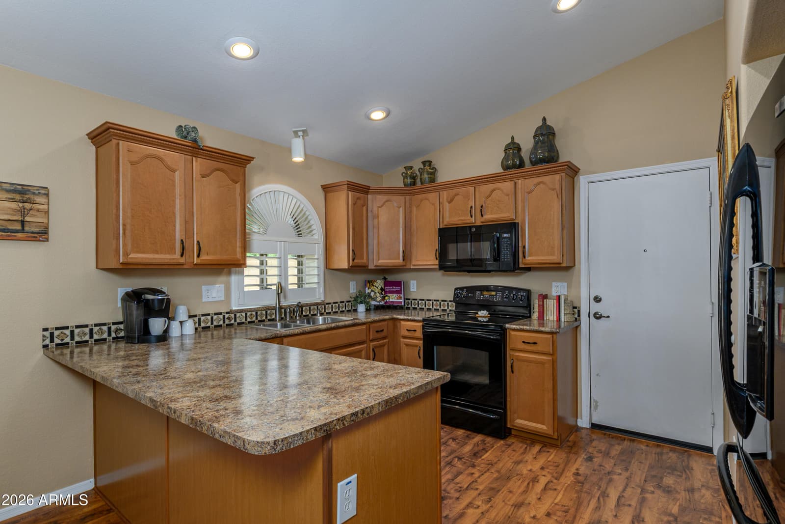 18297 W SPENCER Drive, Surprise, AZ 85374 — photo 18 of 44