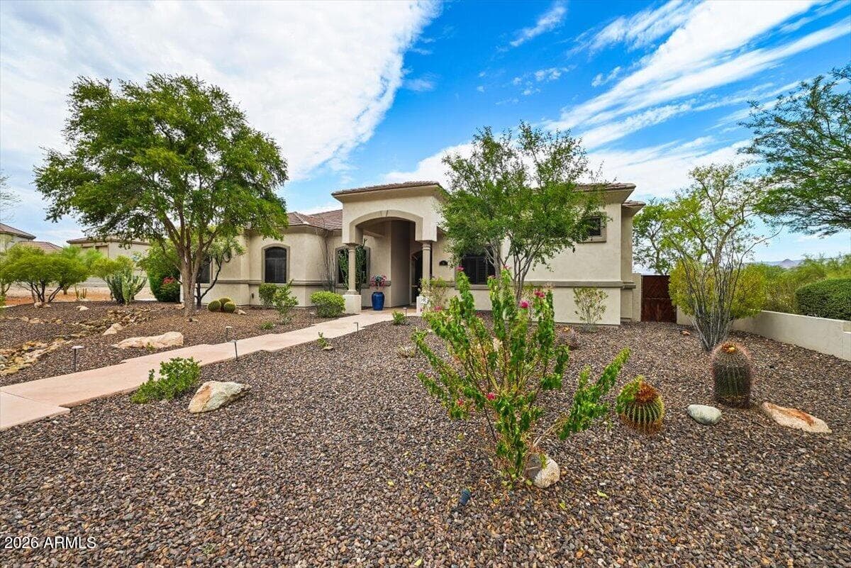 14 W SUMMERSET Drive, Phoenix, AZ 85085 — photo 32 of 33