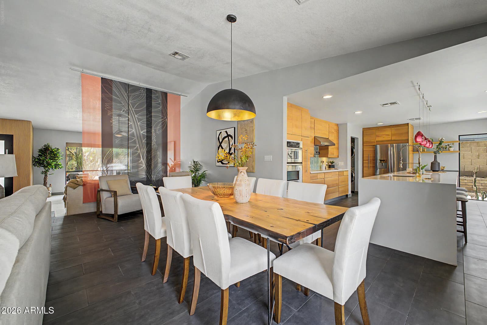 2276 E CHRISTY Drive, Phoenix, AZ 85028 — photo 13 of 43