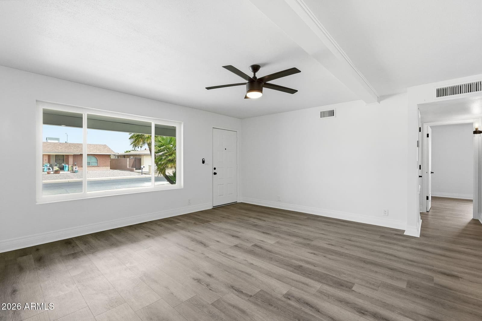 4039 E CATALINA Circle, Mesa, AZ 85206 — photo 6 of 45