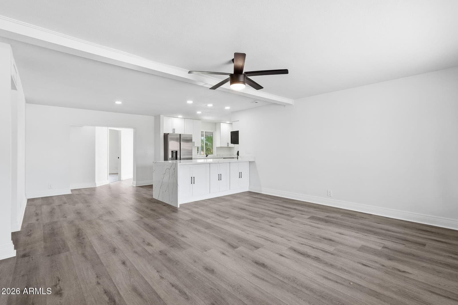 4039 E CATALINA Circle, Mesa, AZ 85206 — photo 8 of 45