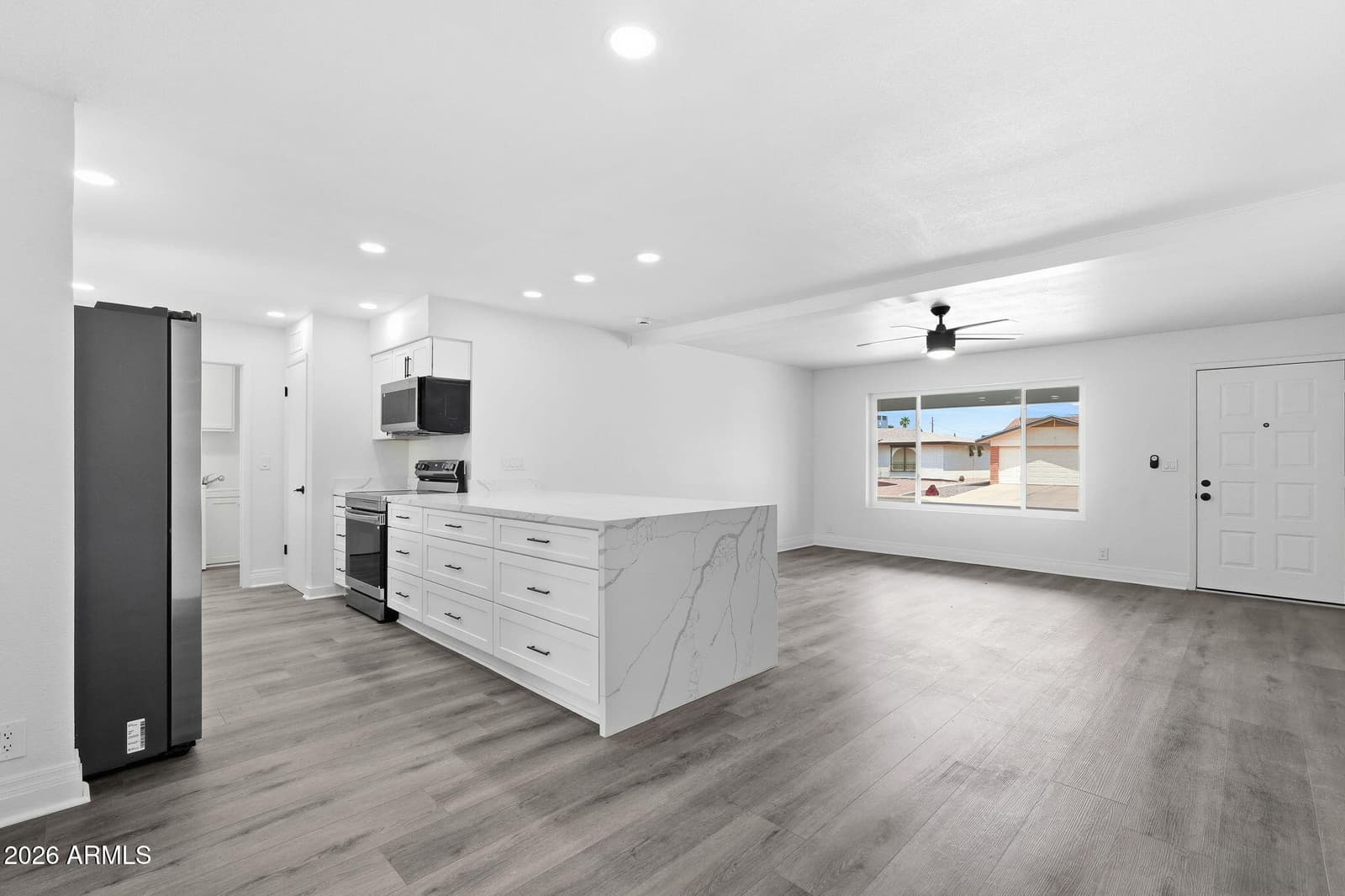 4039 E CATALINA Circle, Mesa, AZ 85206 — photo 11 of 45