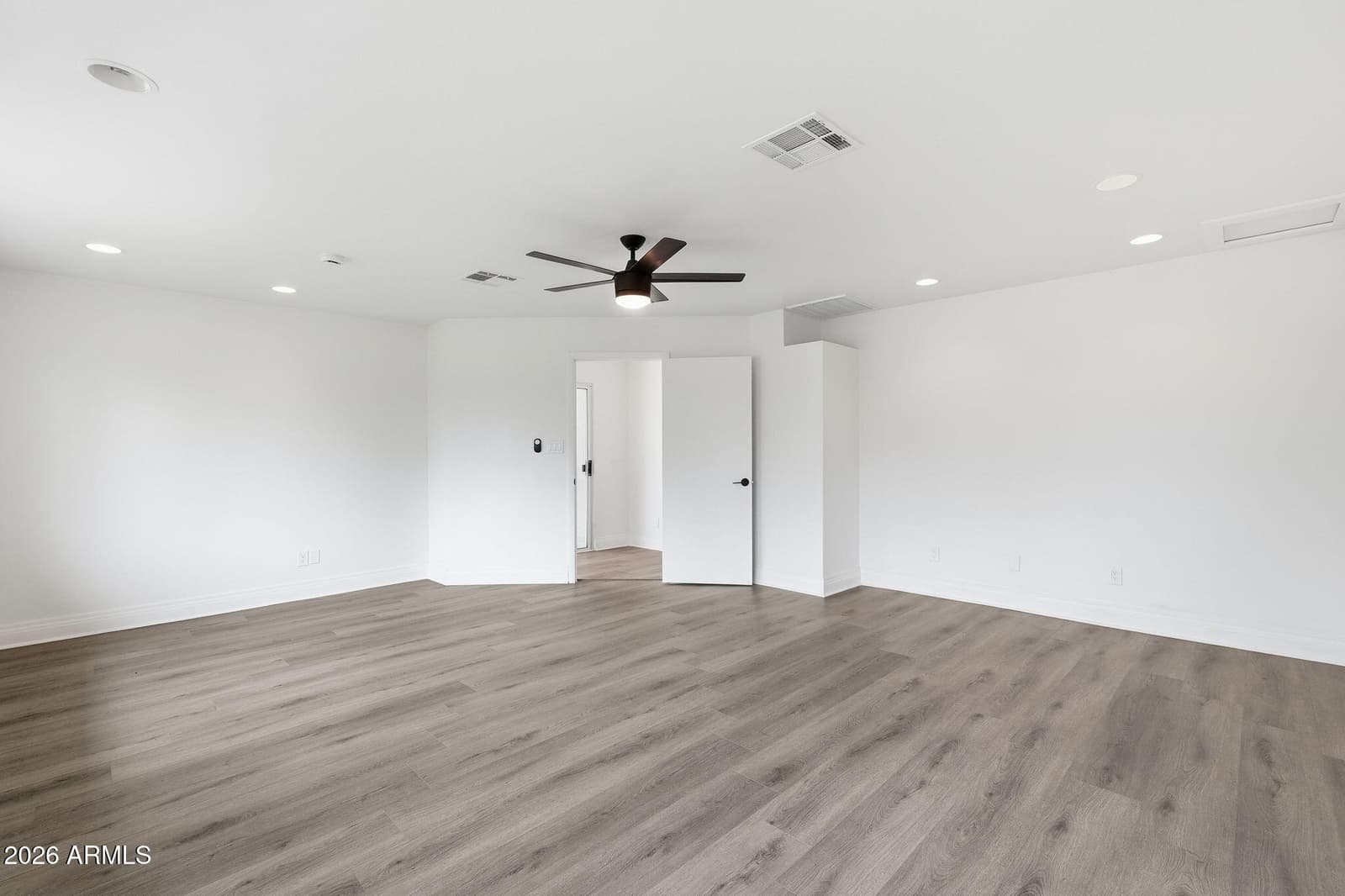 4039 E CATALINA Circle, Mesa, AZ 85206 — photo 21 of 45