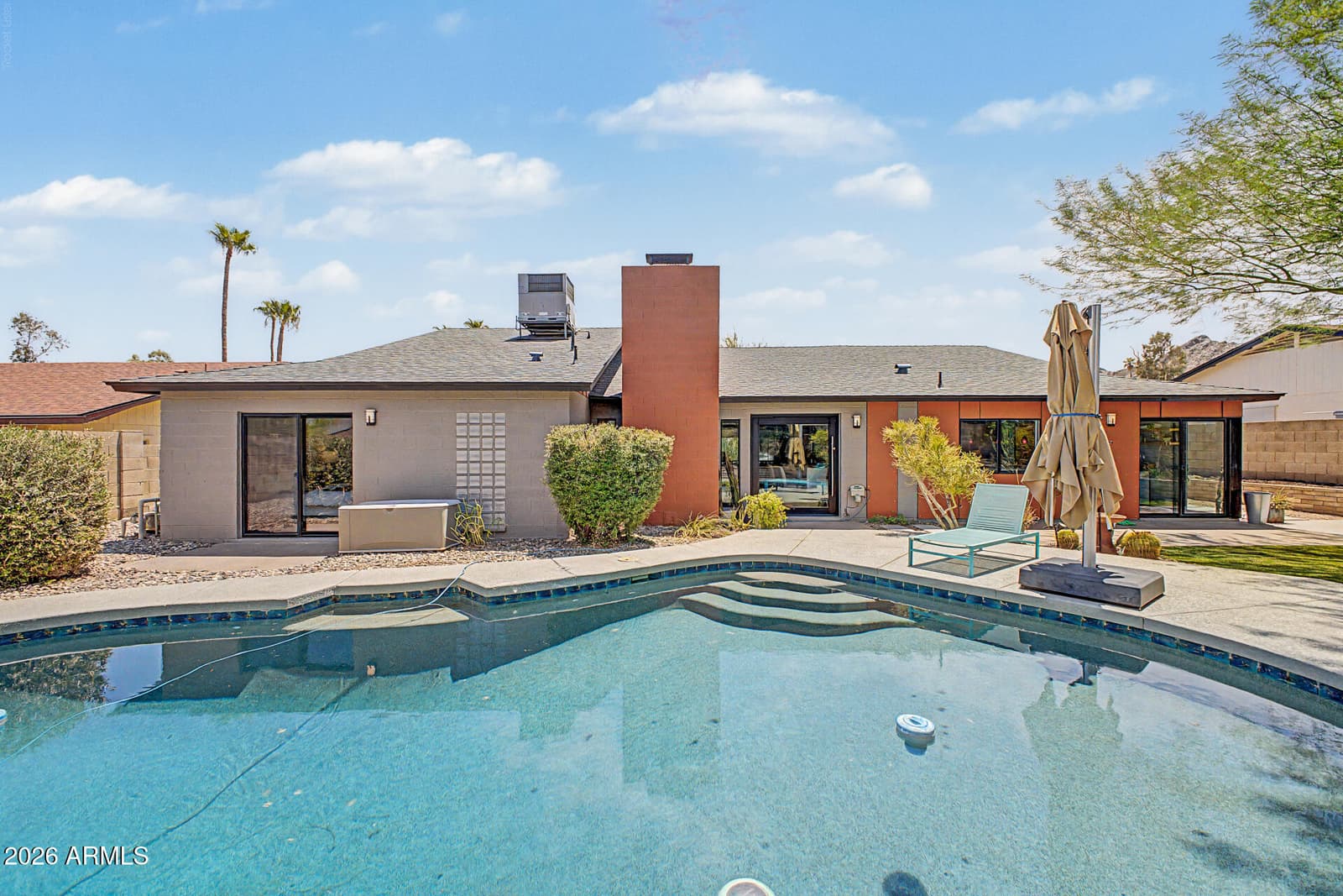 2276 E CHRISTY Drive, Phoenix, AZ 85028 — photo 32 of 43