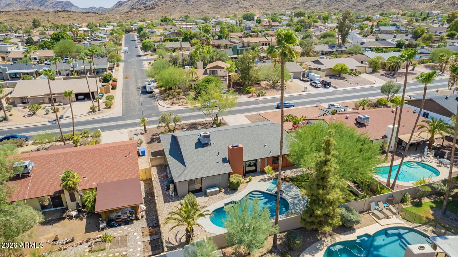 2276 E CHRISTY Drive, Phoenix, AZ 85028 — photo 38 of 43