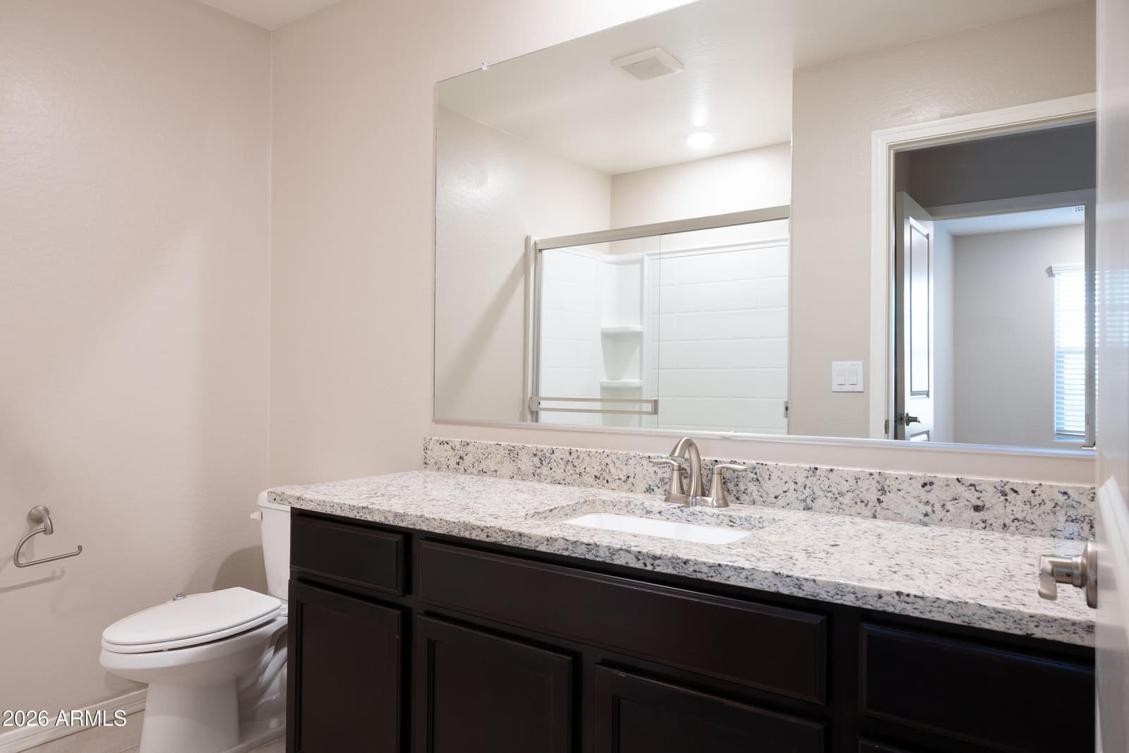 8236 W ALBENIZ Place, Phoenix, AZ 85043 — photo 15 of 29