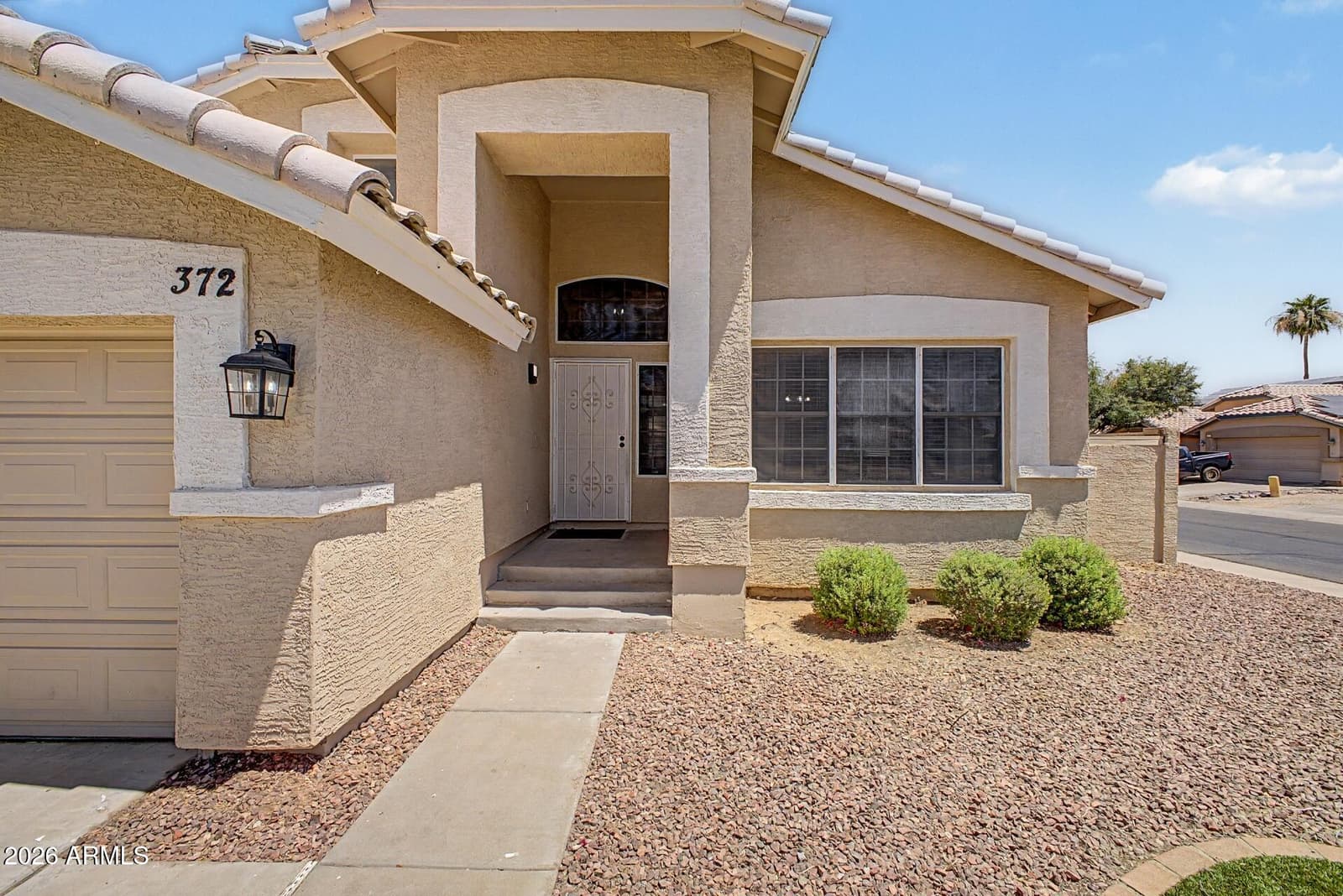 372 E ARABIAN Drive, Gilbert, AZ 85296 — photo 7 of 39