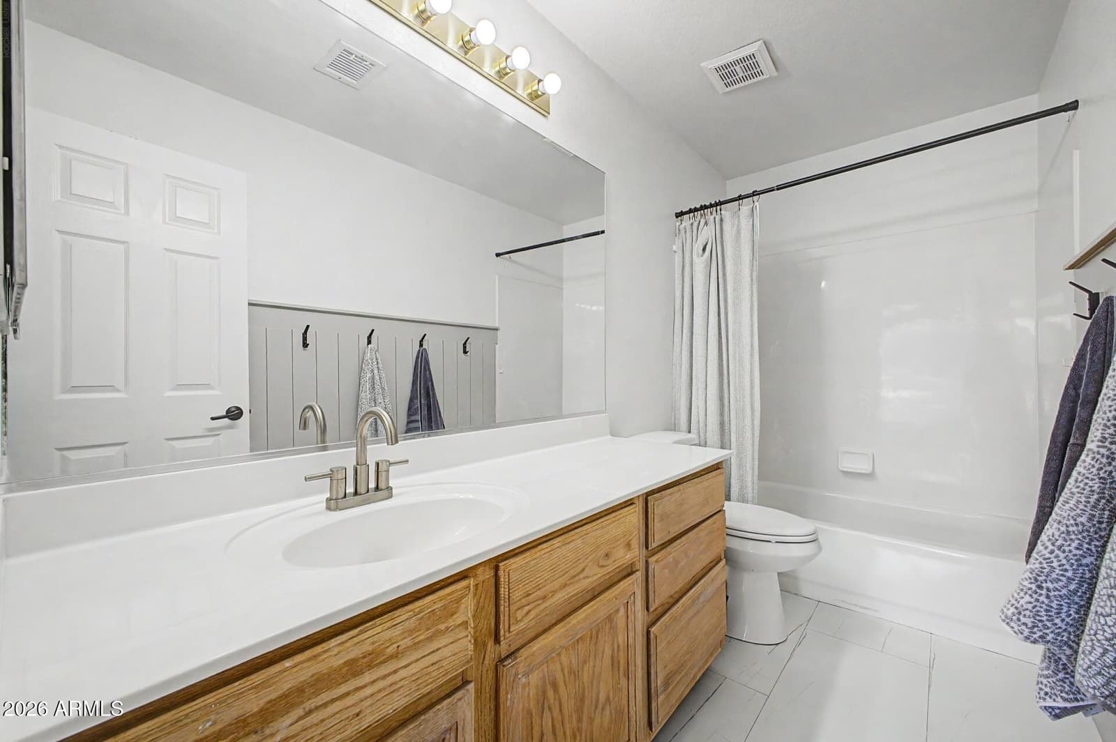 372 E ARABIAN Drive, Gilbert, AZ 85296 — photo 34 of 39