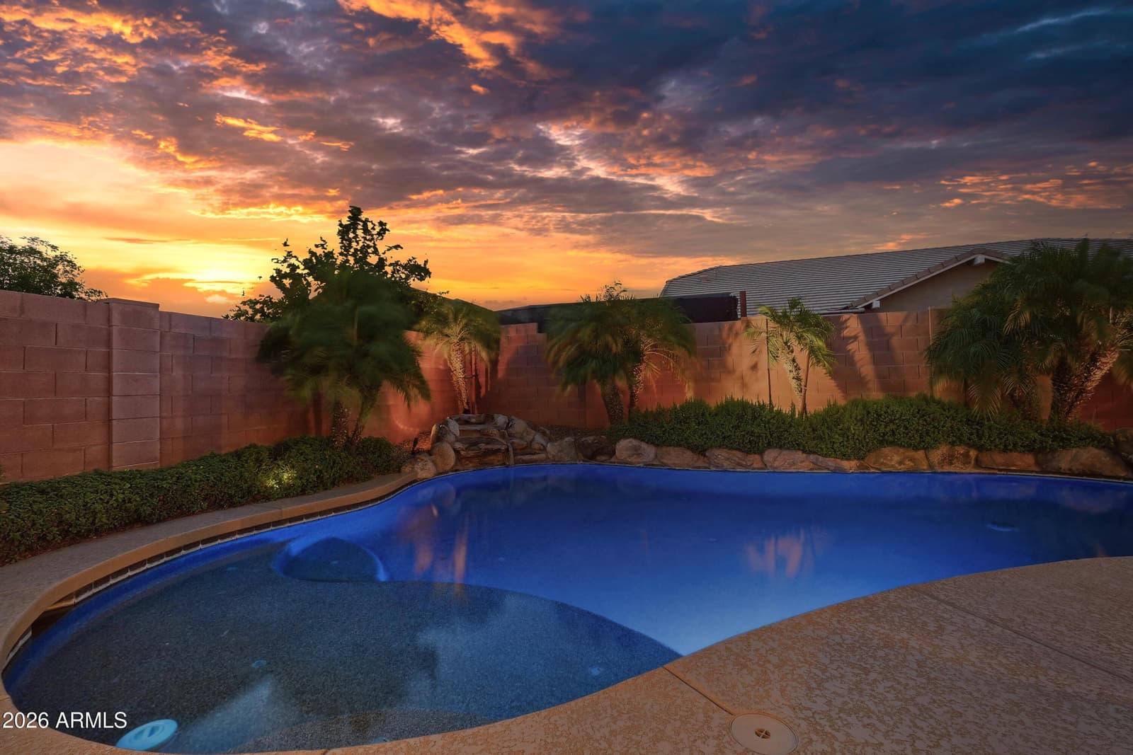 18358 W TASHA Drive, Surprise, AZ 85388 — photo 8 of 57