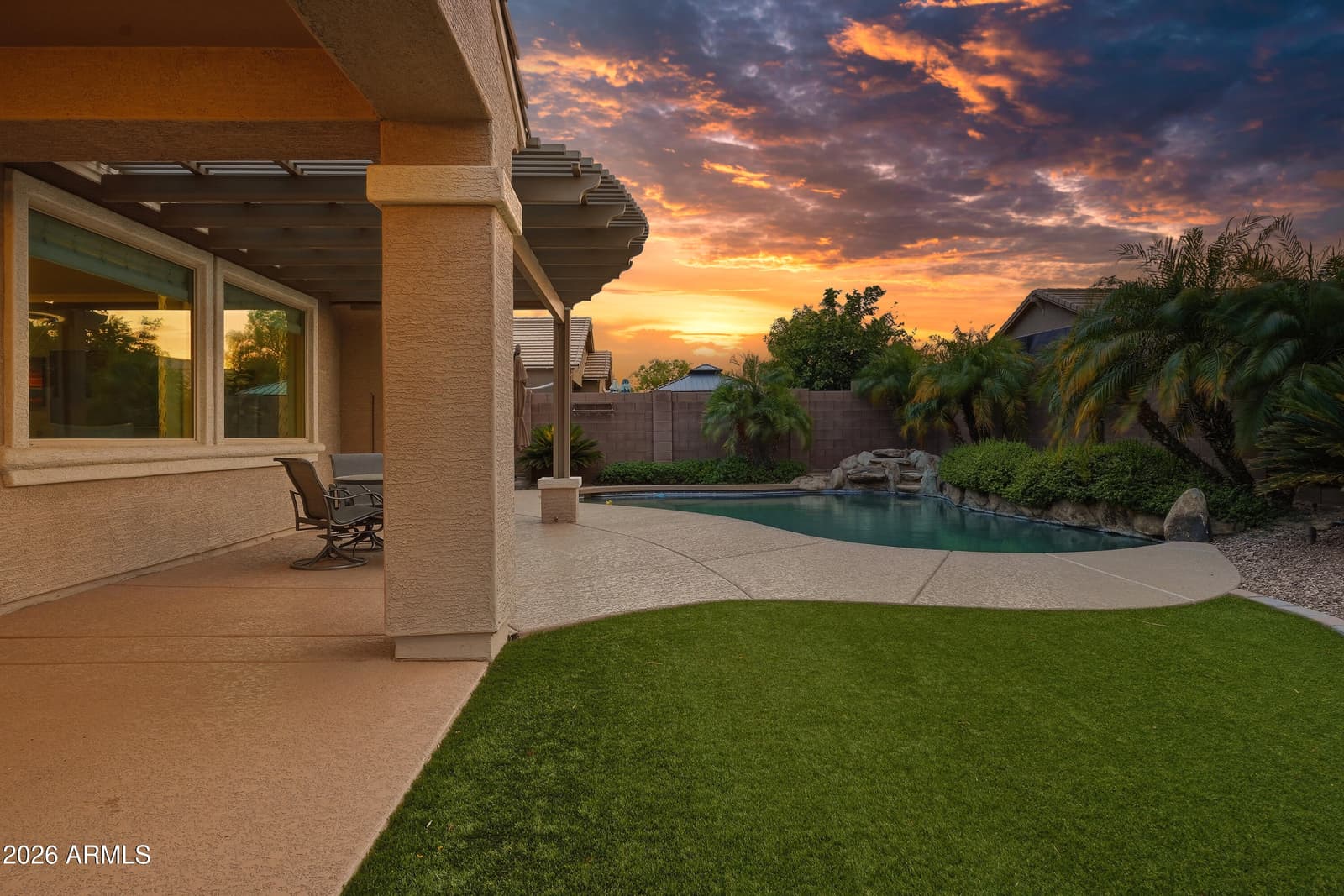 18358 W TASHA Drive, Surprise, AZ 85388 — photo 7 of 57