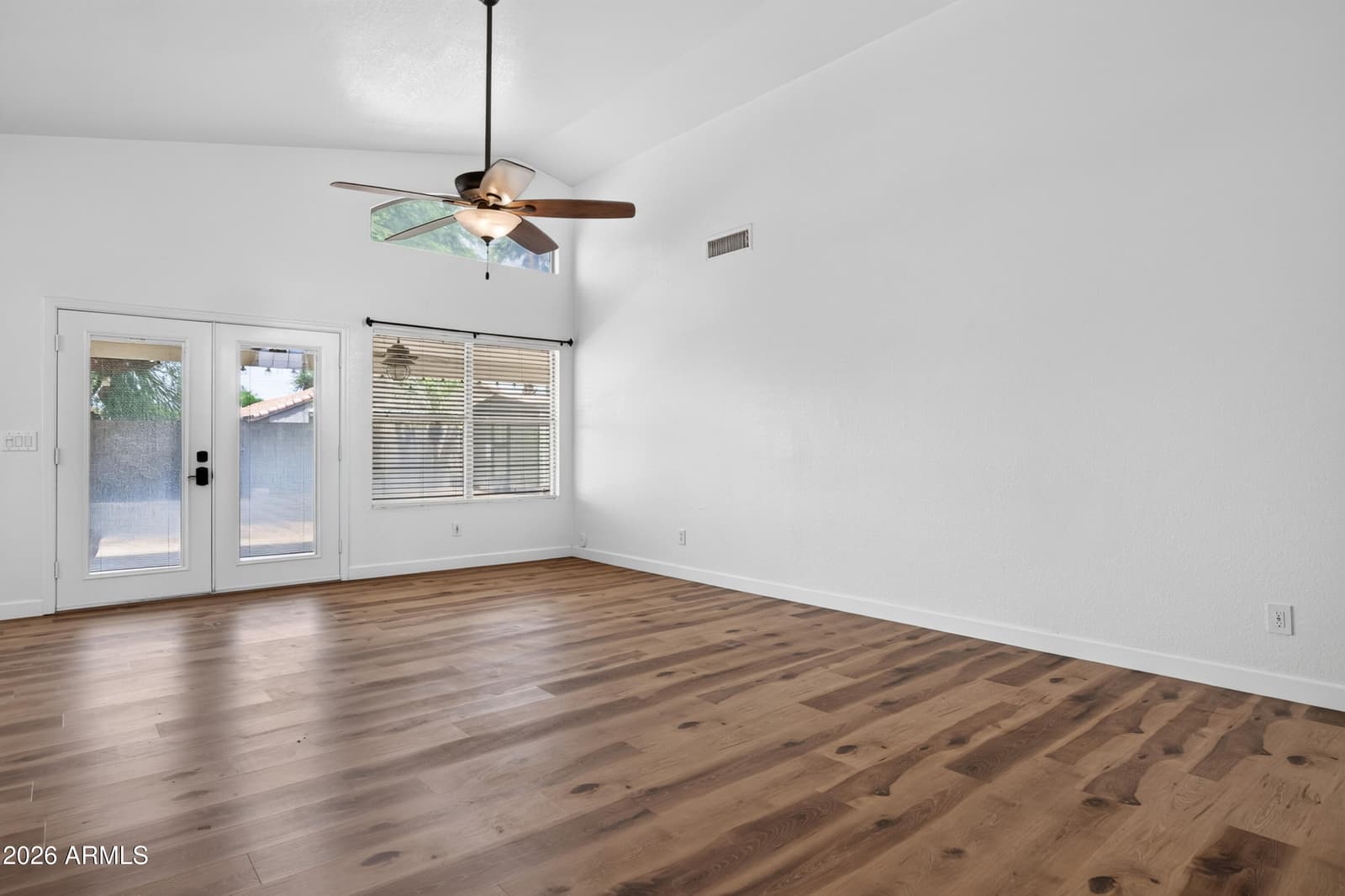 12410 W ROANOKE Avenue, Avondale, AZ 85392 — photo 13 of 32