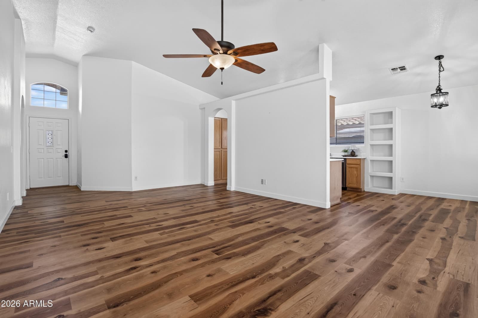 12410 W ROANOKE Avenue, Avondale, AZ 85392 — photo 3 of 32