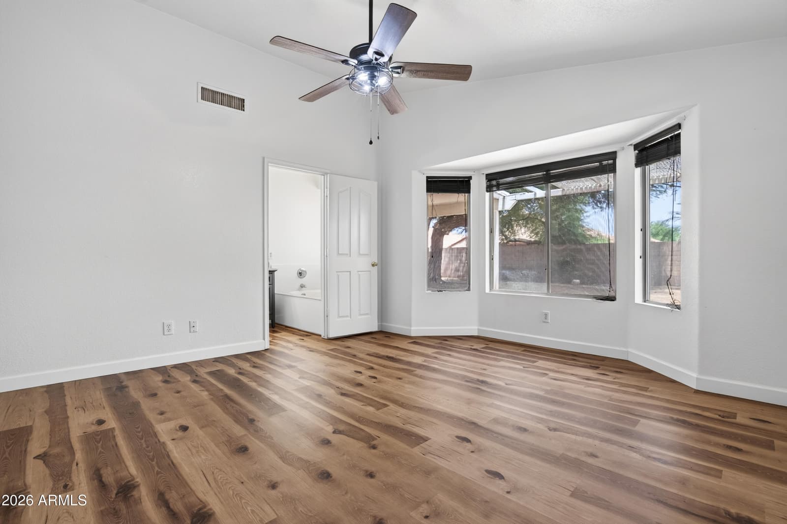 12410 W ROANOKE Avenue, Avondale, AZ 85392 — photo 15 of 32