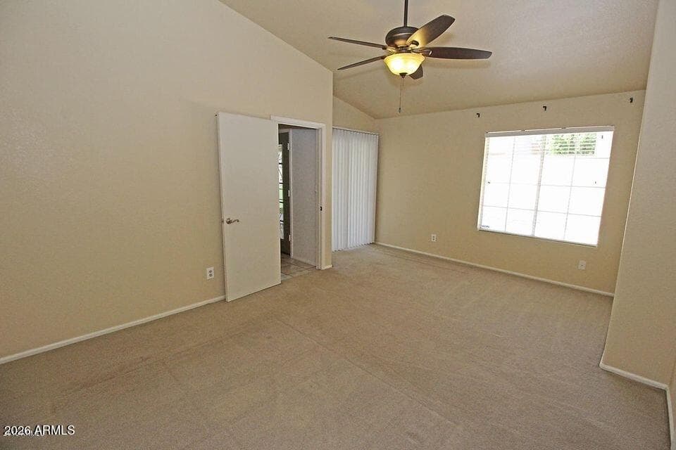 4340 E AMBER RIDGE Way, Phoenix, AZ 85048 — photo 10 of 32