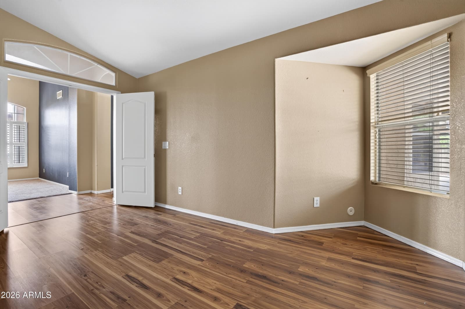 9536 W POTTER Drive, Peoria, AZ 85382 — photo 9 of 48