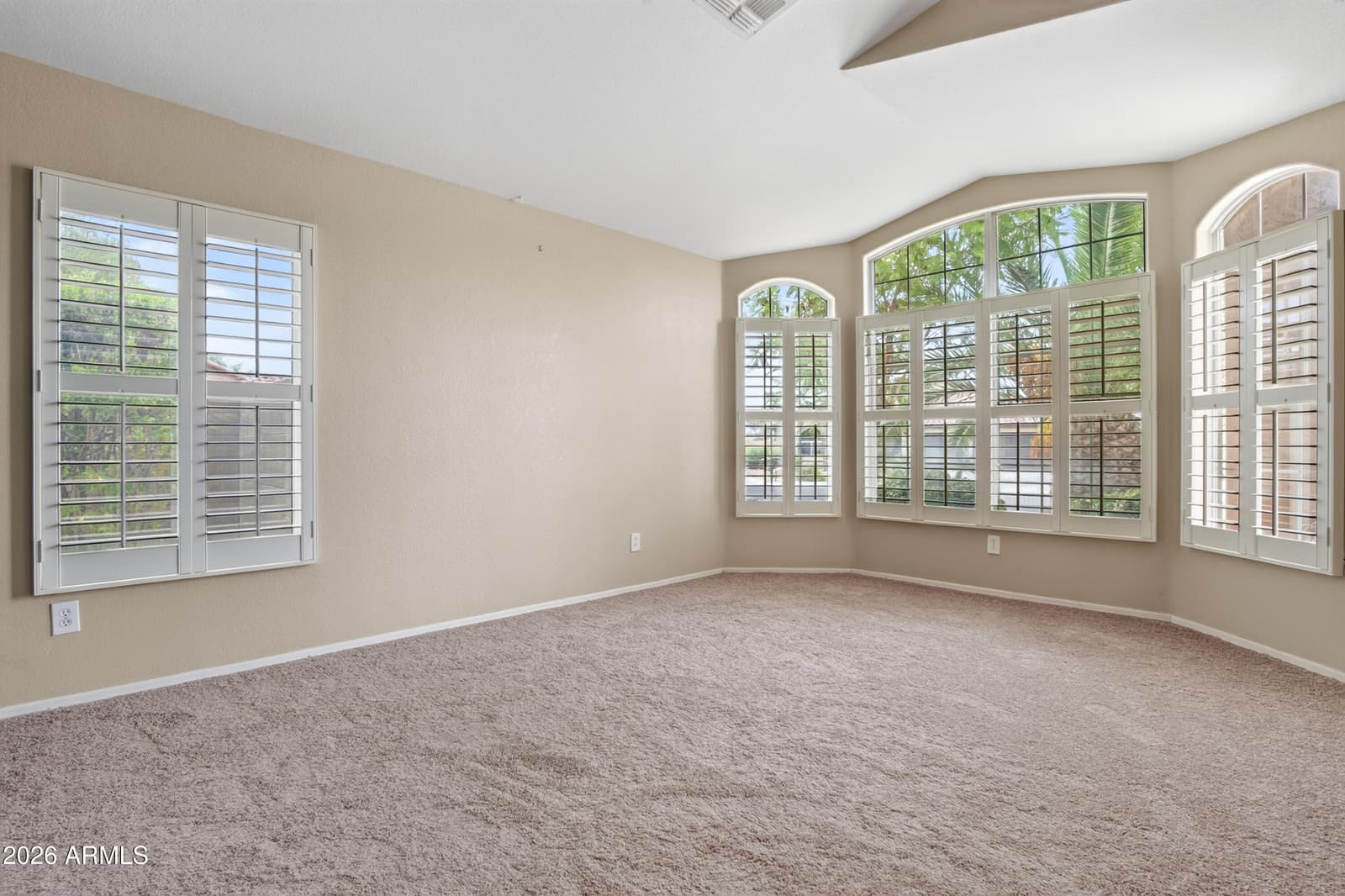 9536 W POTTER Drive, Peoria, AZ 85382 — photo 8 of 48
