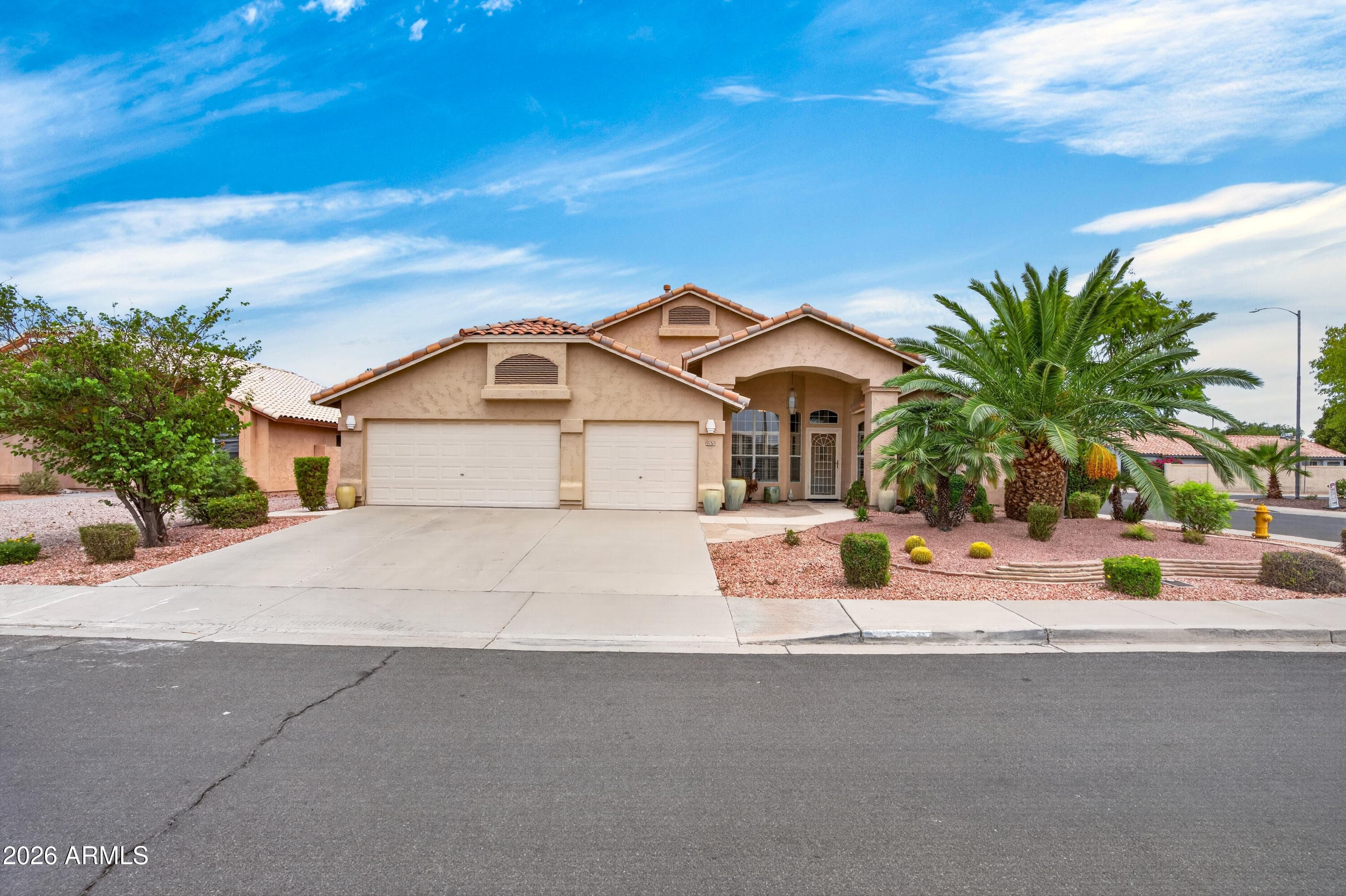 9536 W POTTER Drive, Peoria, AZ 85382 — photo 2 of 48