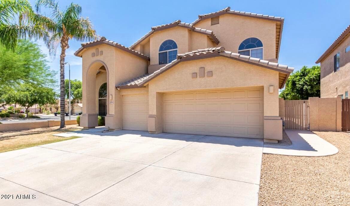 2751 E San Tan Street, Chandler, AZ 85225