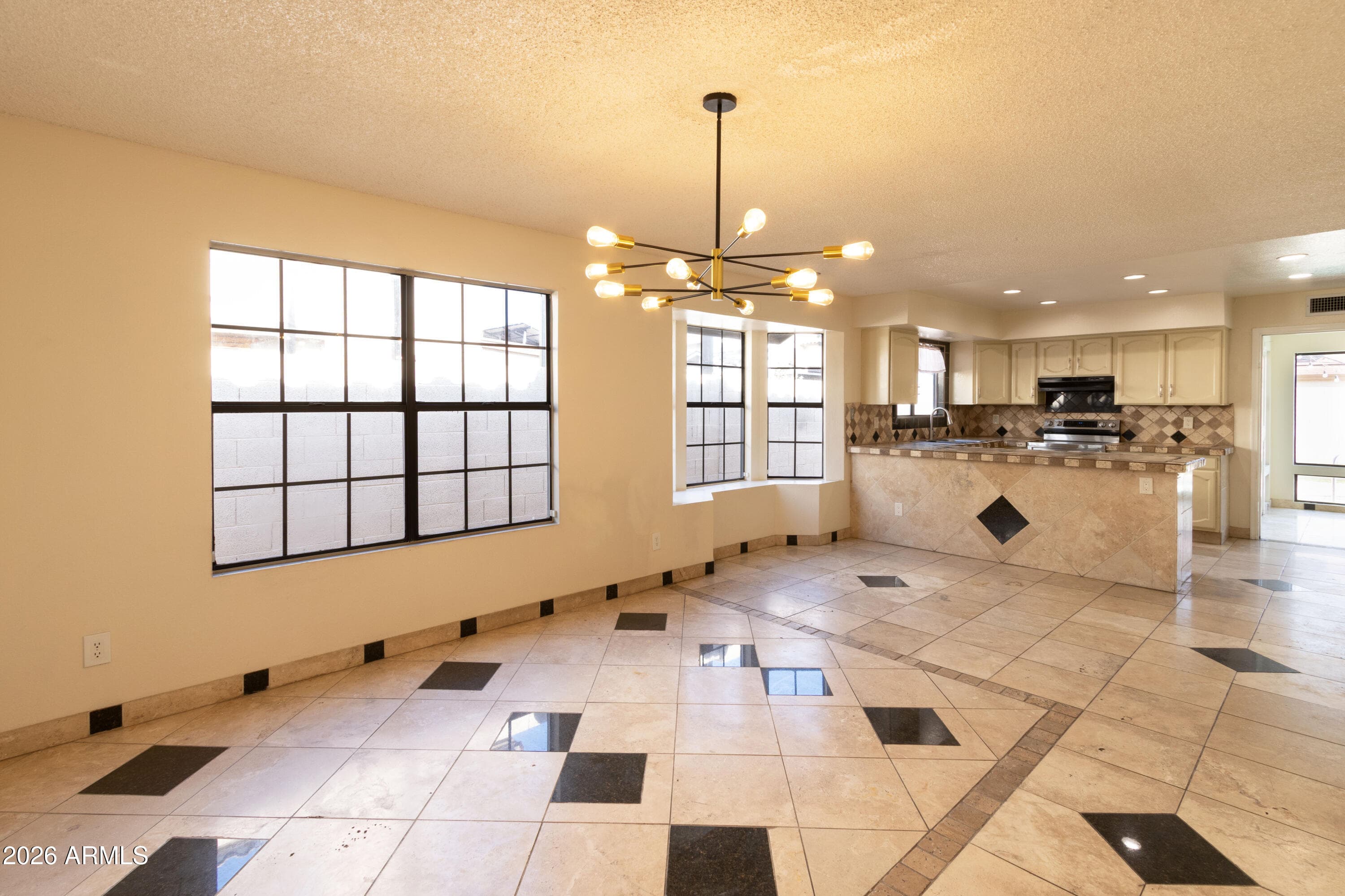 5431 W COCHISE Drive, Glendale, AZ 85302 — photo 15 of 45