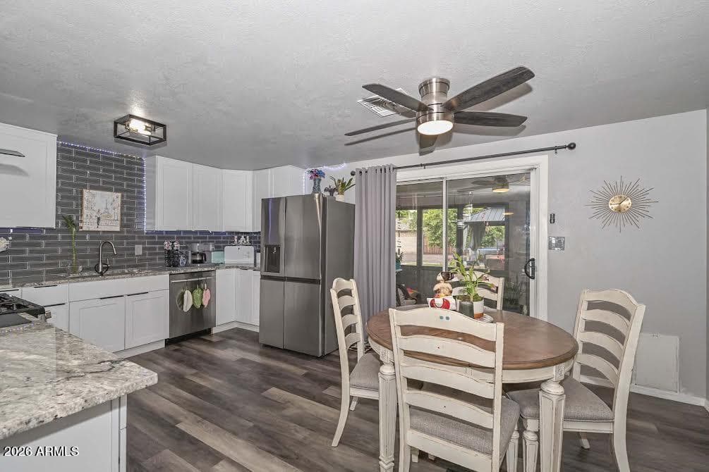 13642 N 20TH Lane N, Phoenix, AZ 85029 — photo 12 of 34