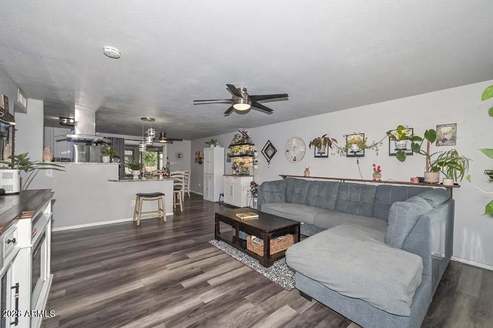 13642 N 20TH Lane N, Phoenix, AZ 85029 — photo 8 of 34