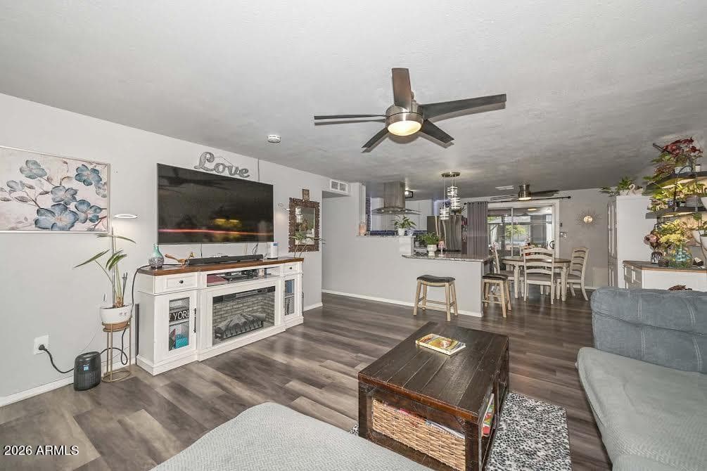 13642 N 20TH Lane N, Phoenix, AZ 85029 — photo 11 of 34