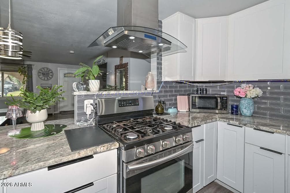 13642 N 20TH Lane N, Phoenix, AZ 85029 — photo 7 of 34