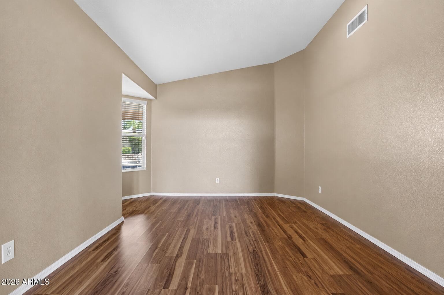 9536 W POTTER Drive, Peoria, AZ 85382 — photo 10 of 48