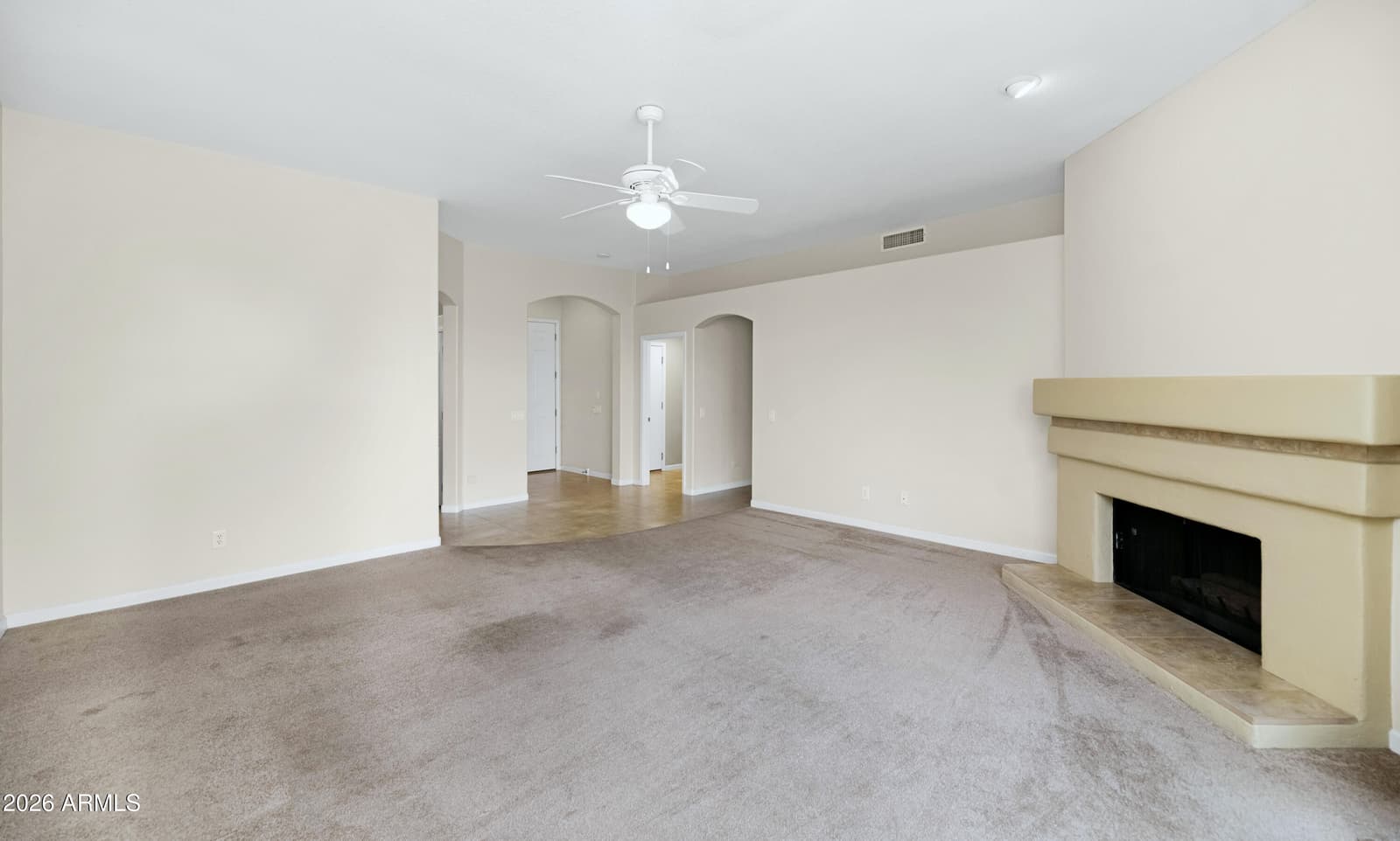 11564 W MULE DEER Court, Surprise, AZ 85378 — photo 10 of 38
