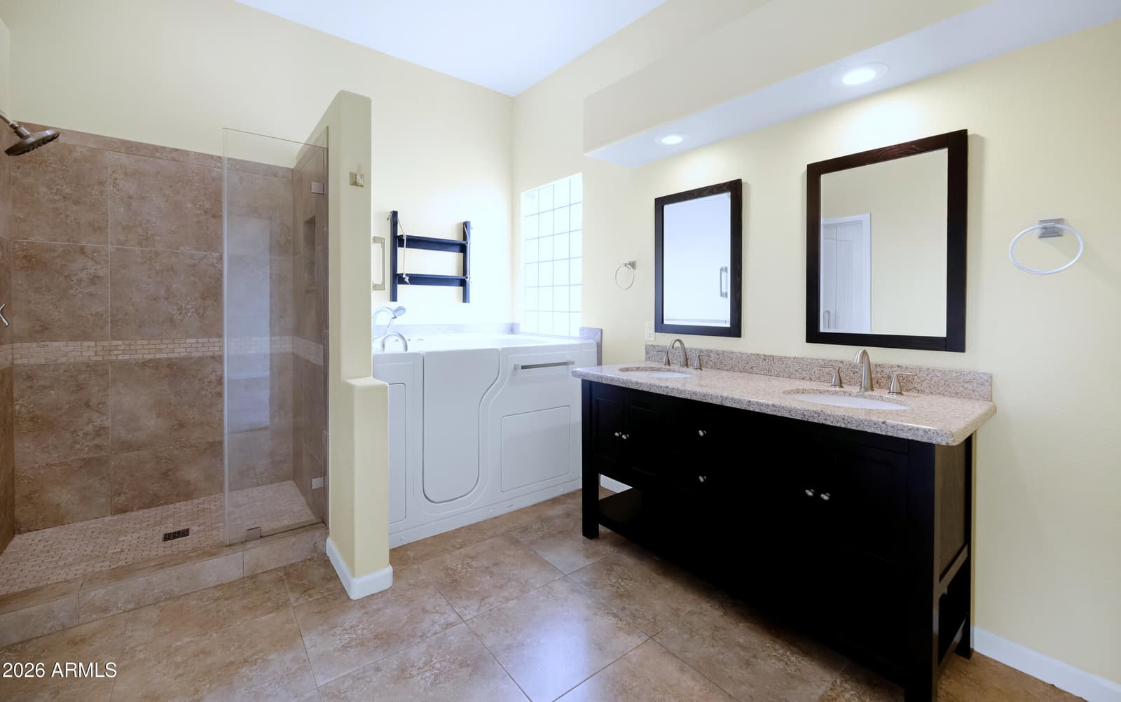 11564 W MULE DEER Court, Surprise, AZ 85378 — photo 15 of 38