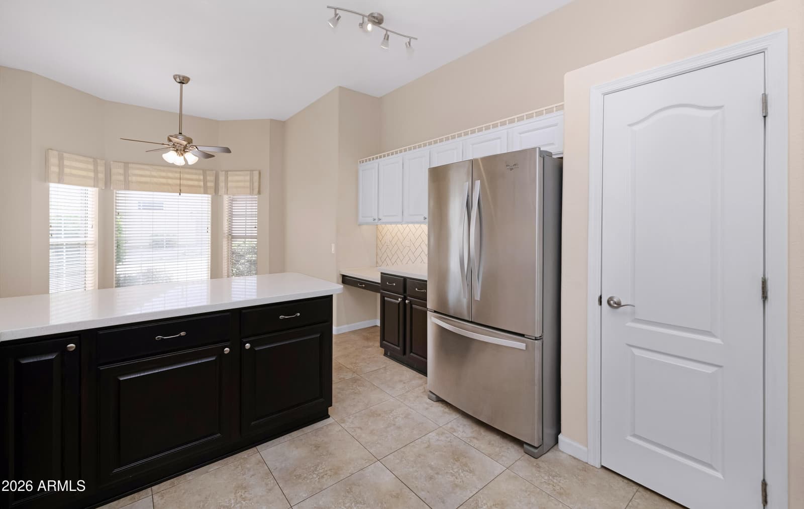 11564 W MULE DEER Court, Surprise, AZ 85378 — photo 5 of 38
