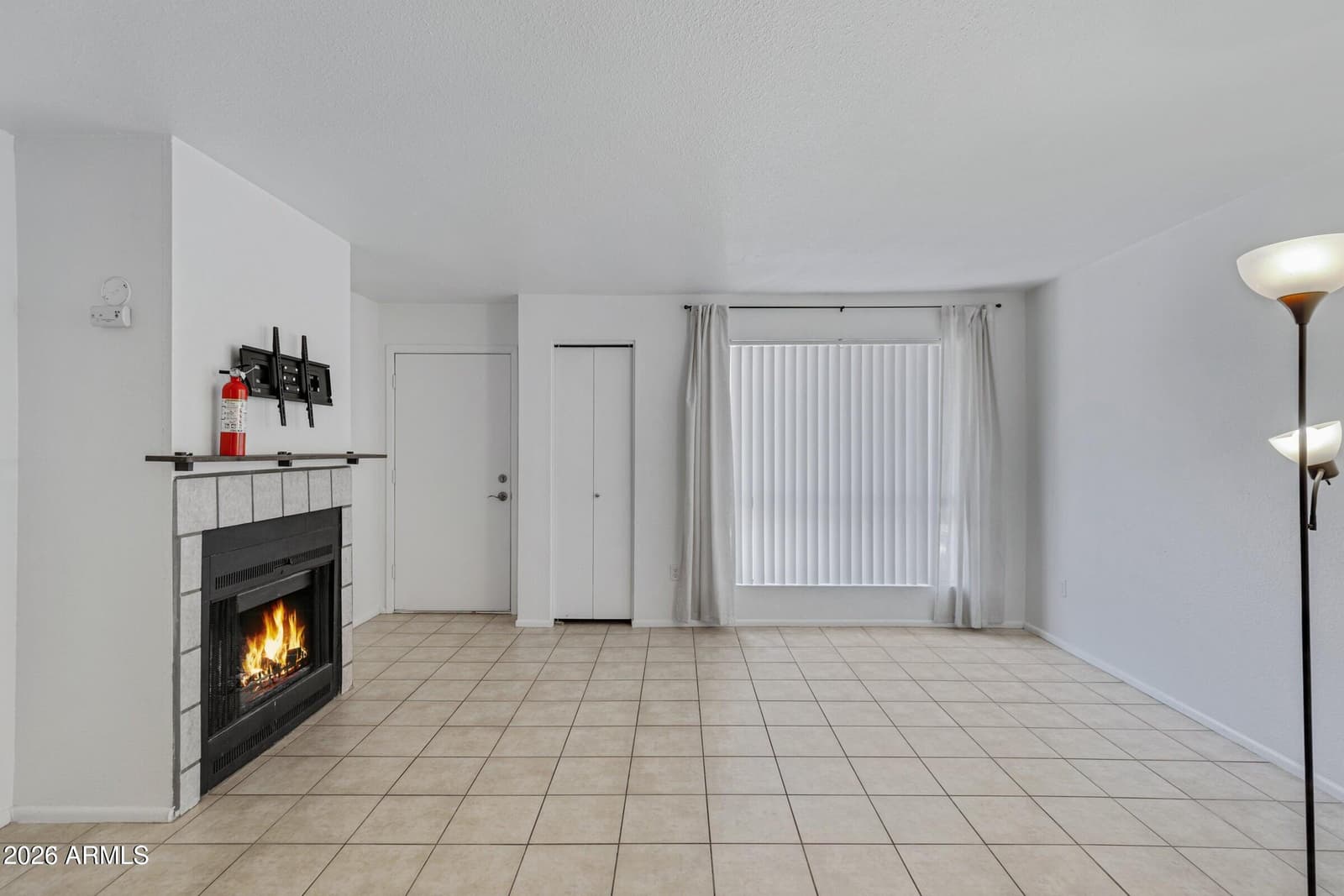 11640 N 51ST Avenue 143, Glendale, AZ 85304 — photo 5 of 24
