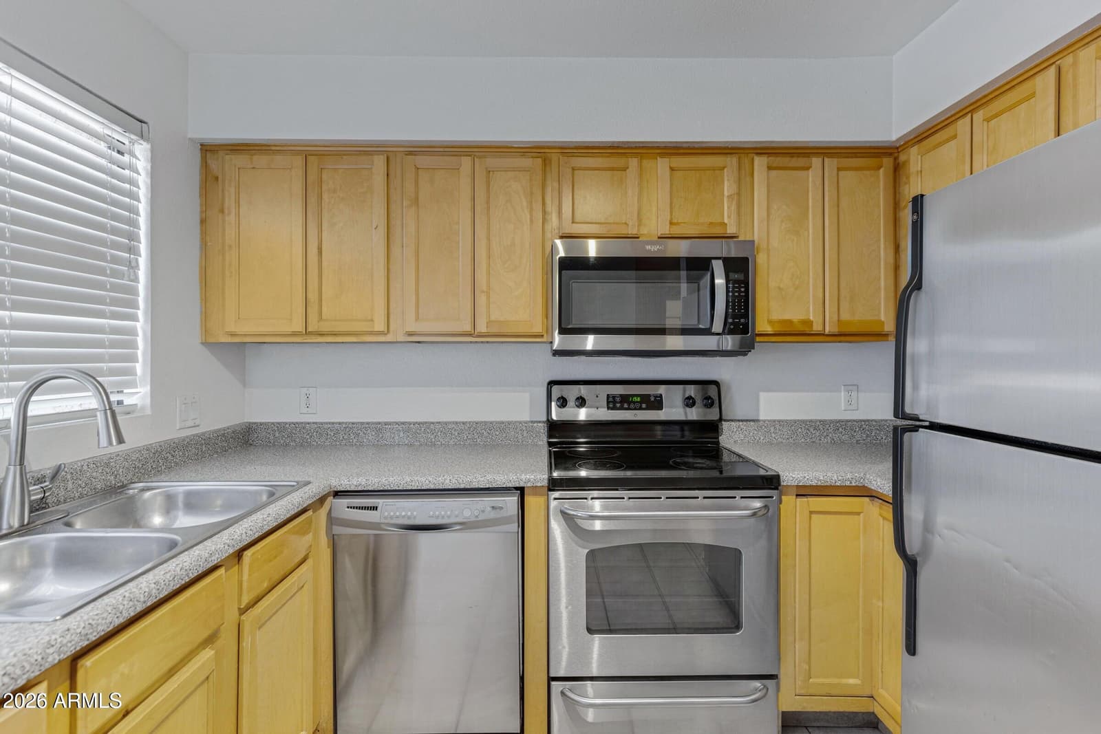 11640 N 51ST Avenue 143, Glendale, AZ 85304 — photo 12 of 24