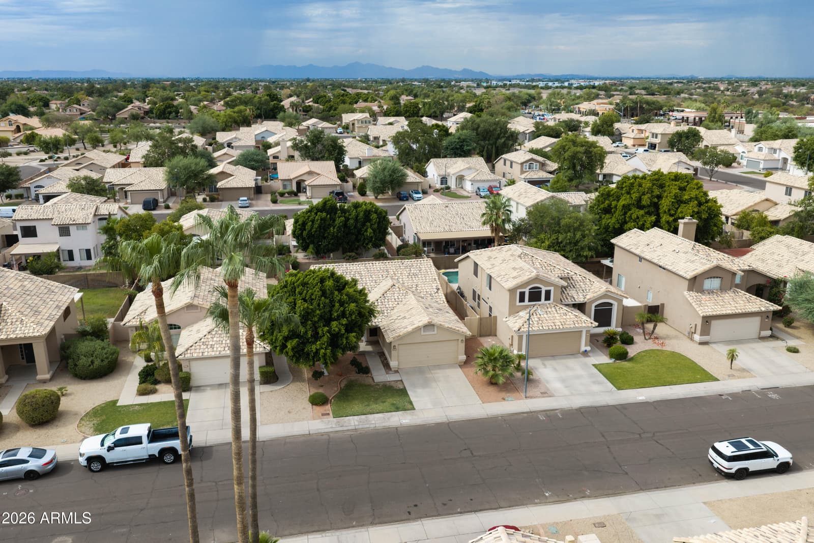 7439 W LOUISE Drive, Glendale, AZ 85310 — photo 42 of 46